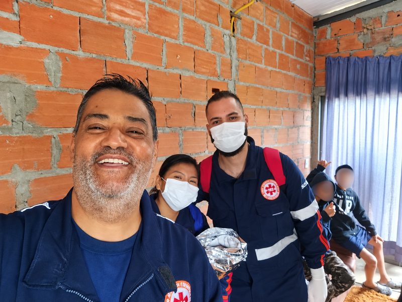 Em 18 de setembro de 2026, o SAMU de Francisco Morato registrou um marco de grande significado sob a gestão da Pró-Ativa: a realização de seu primeiro parto, um acontecimento que simboliza preparo, responsabilidade e compromisso permanente com a vida.